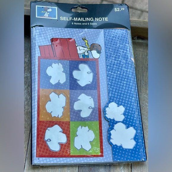 Hallmark vintage Snoopy jumbo postcard, pack, and 2 packages self mailing notes - Picture 3 of 4